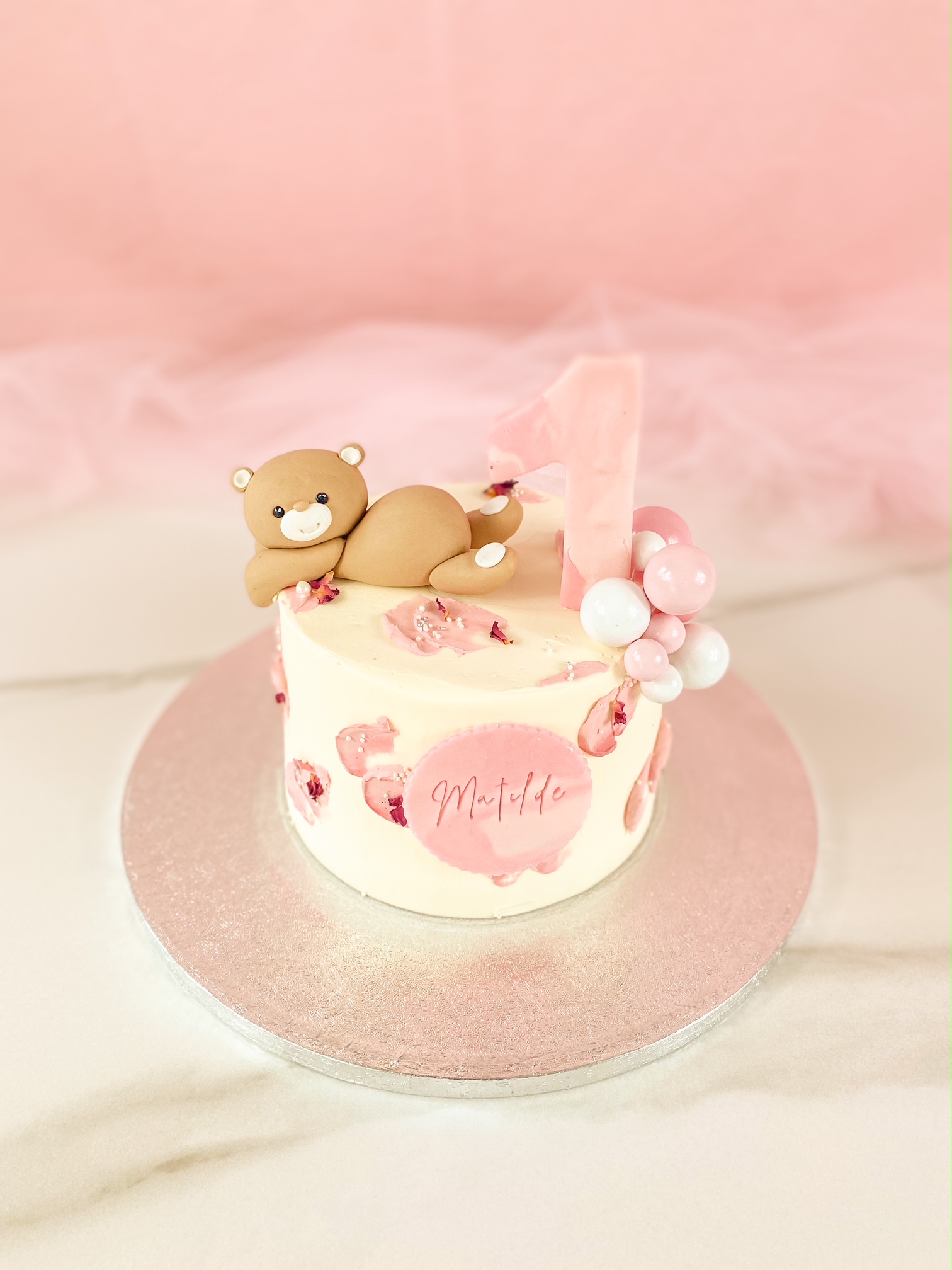 Cake Design con orsetto da bambina